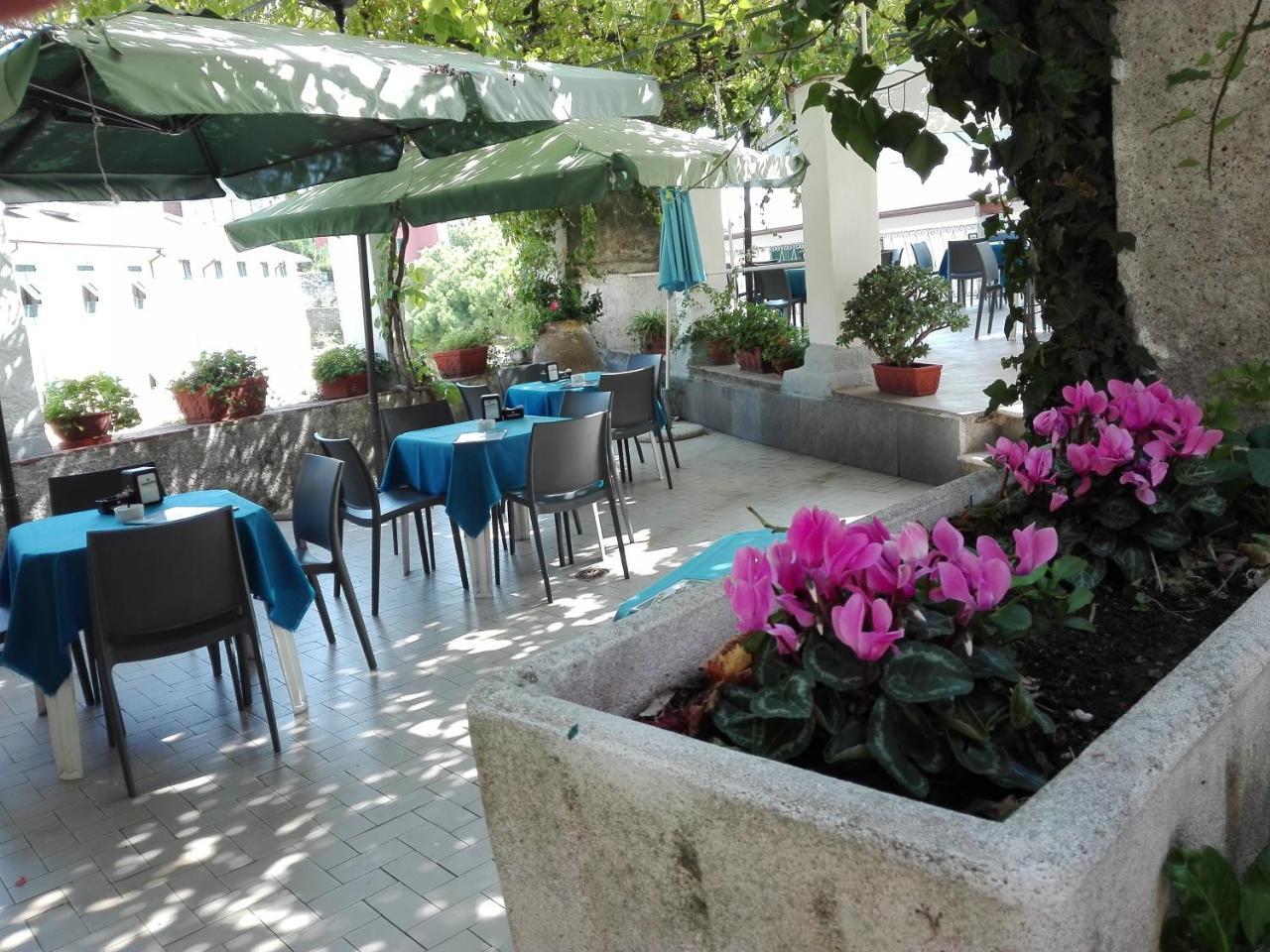 New Hotel Genio Porto Venere Dış mekan fotoğraf