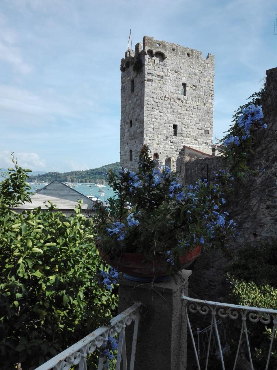 New Hotel Genio Porto Venere Dış mekan fotoğraf