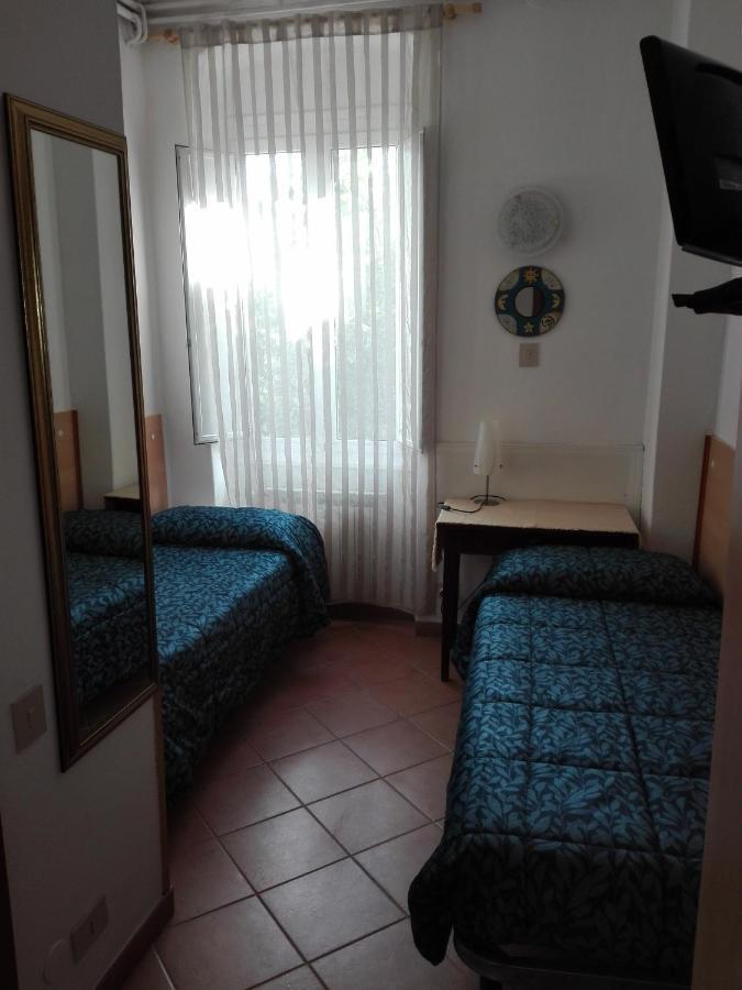 New Hotel Genio Porto Venere Dış mekan fotoğraf